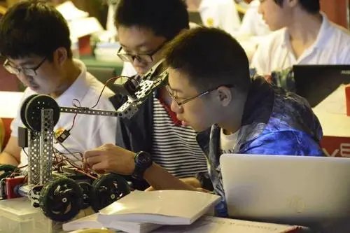 廈門思明區(qū)少兒編程培訓(xùn)班