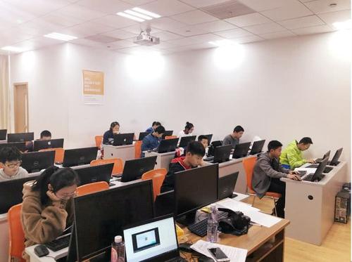 青島即墨區(qū)少兒編程